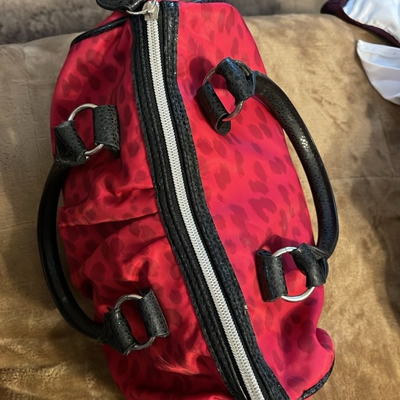 πππΎπππππΌ SECRET RED/BLACK HAND BAG - Picture 9 of 9